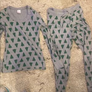 Hanna Andersson Womens  tree pajamas